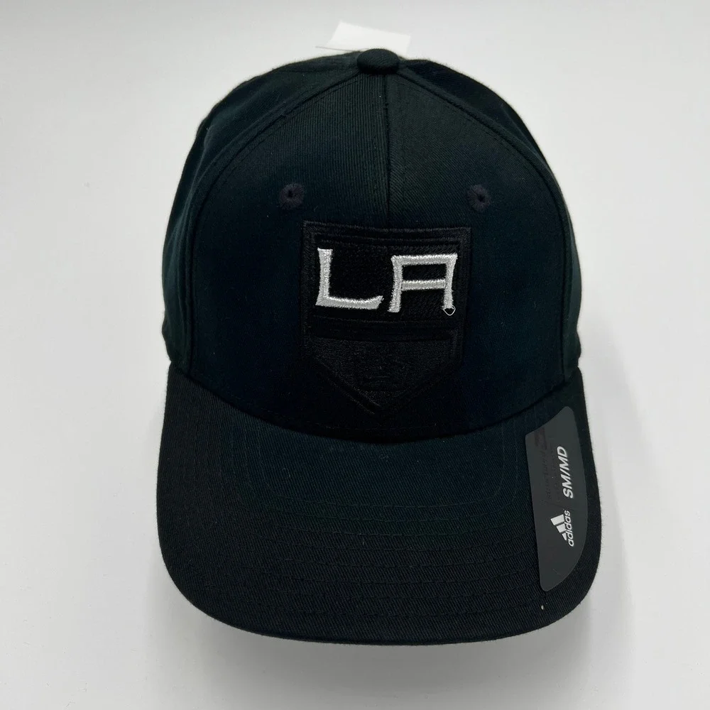 Adidas NHL Los Angeles Kings Black Structured Flex Fit Hat S/M New‎